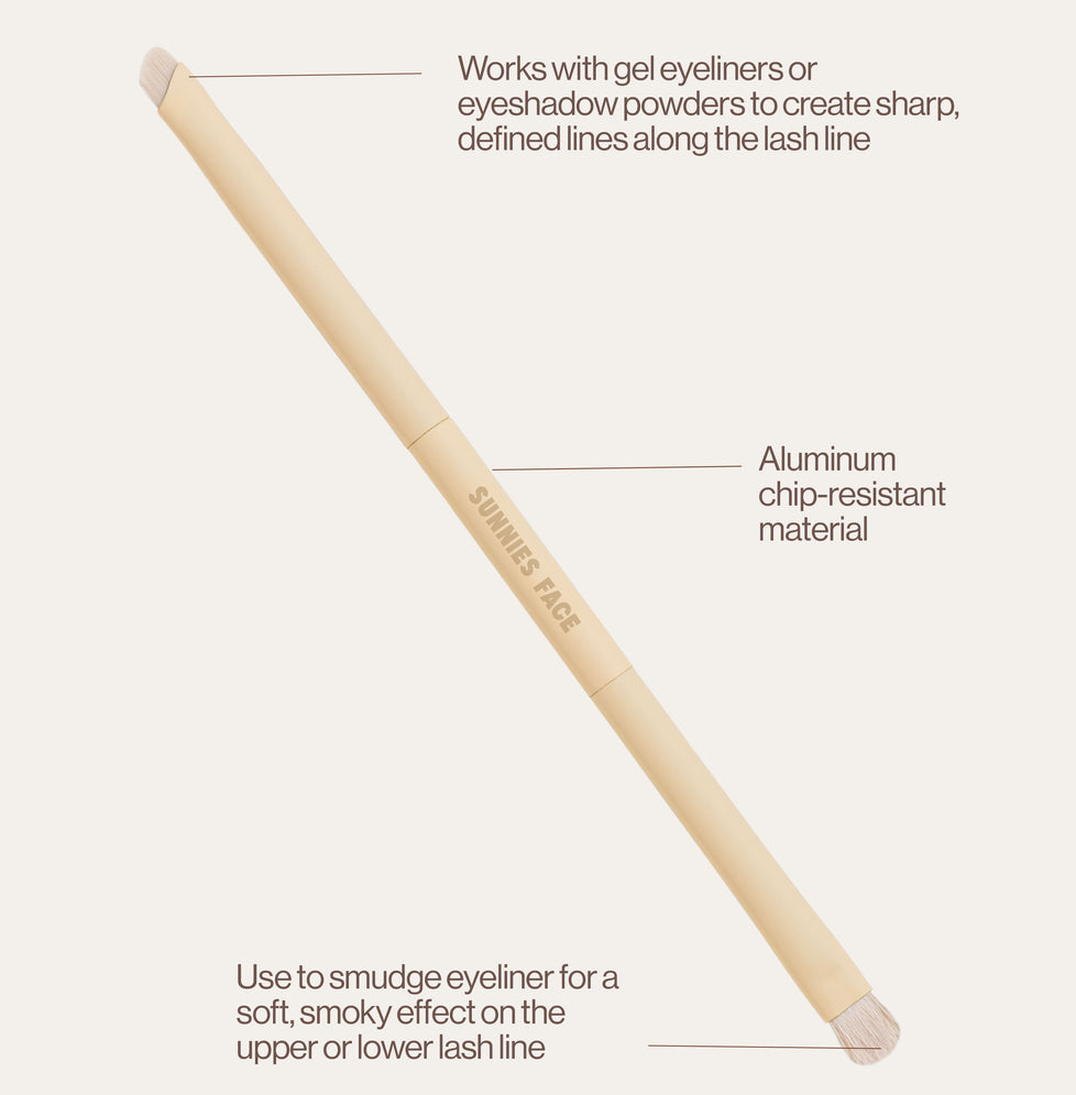 The Eyeliner Brush