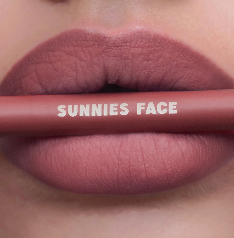 Lip Tracer in Suede