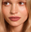 Daniela wears Fluffmatte in Baby Spice
