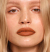 Daniela wears Fluffmatte in Casual