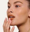 Madison wears Fluffmatte in Milk Tea