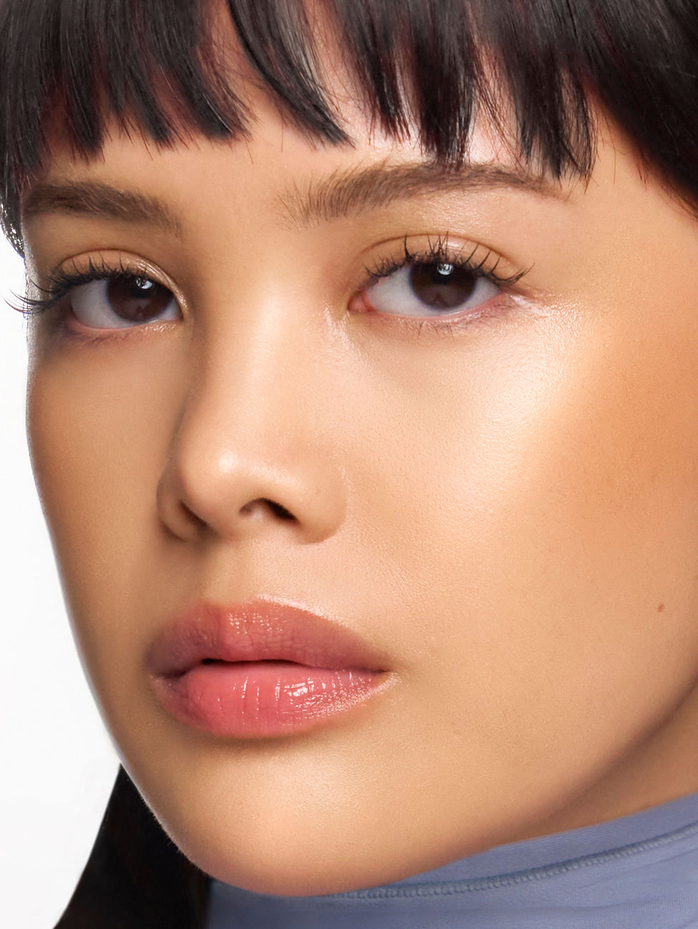 Skin So Good Radiant Base Booster in Base 02