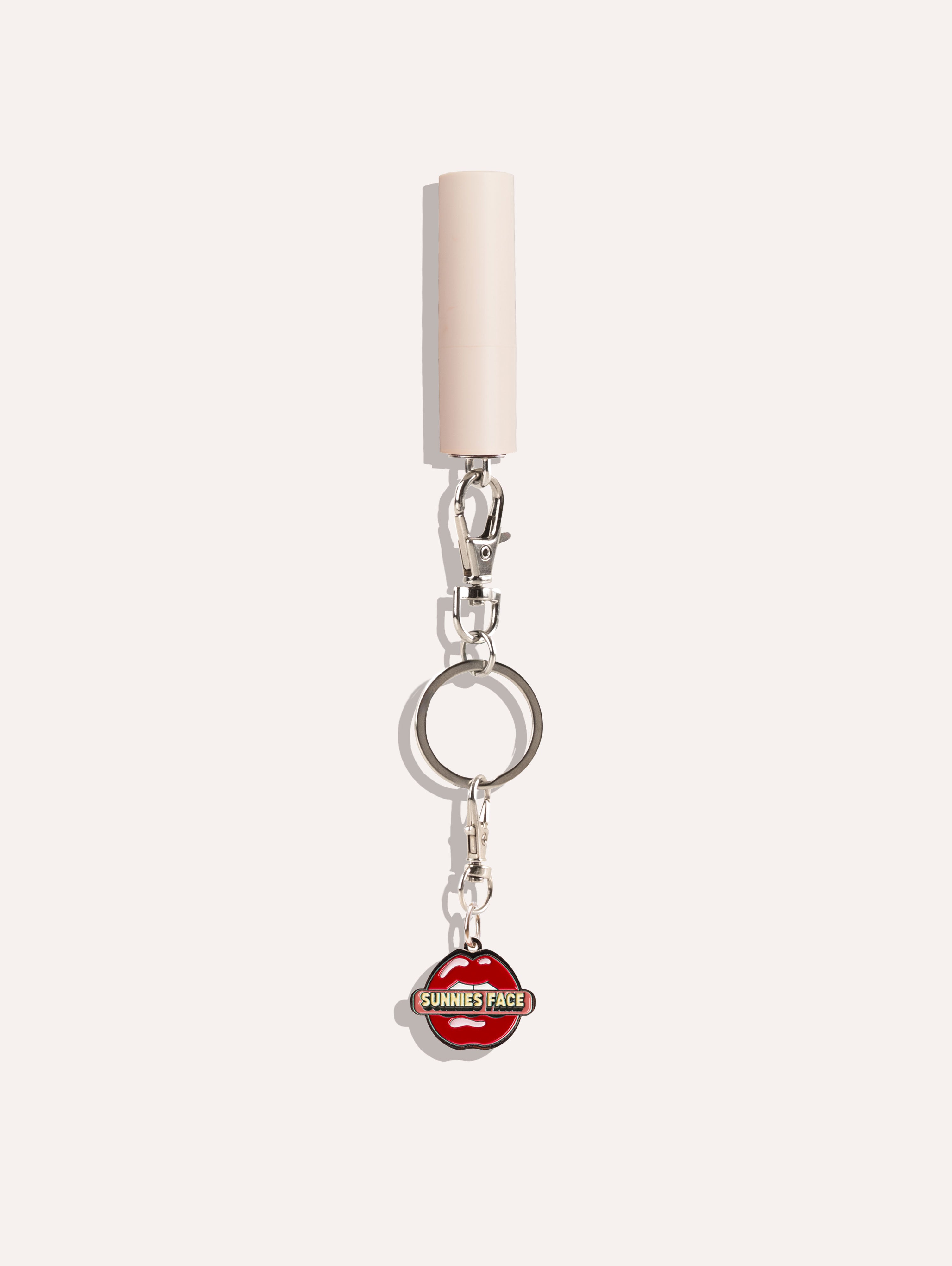 Keychain Set in Kiss Charm Set