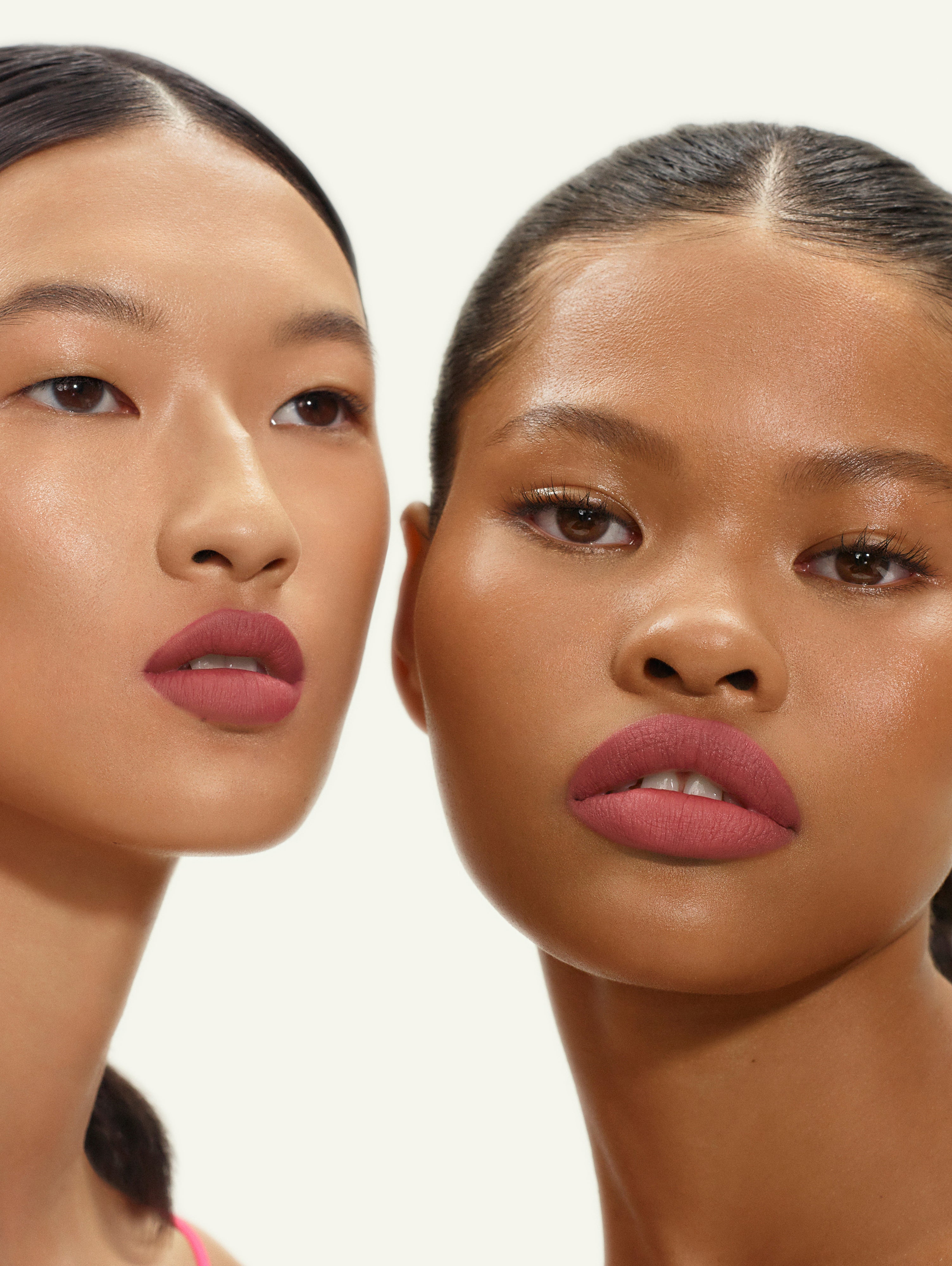 Sue and Bianca wear Fluffmatte in Girlish