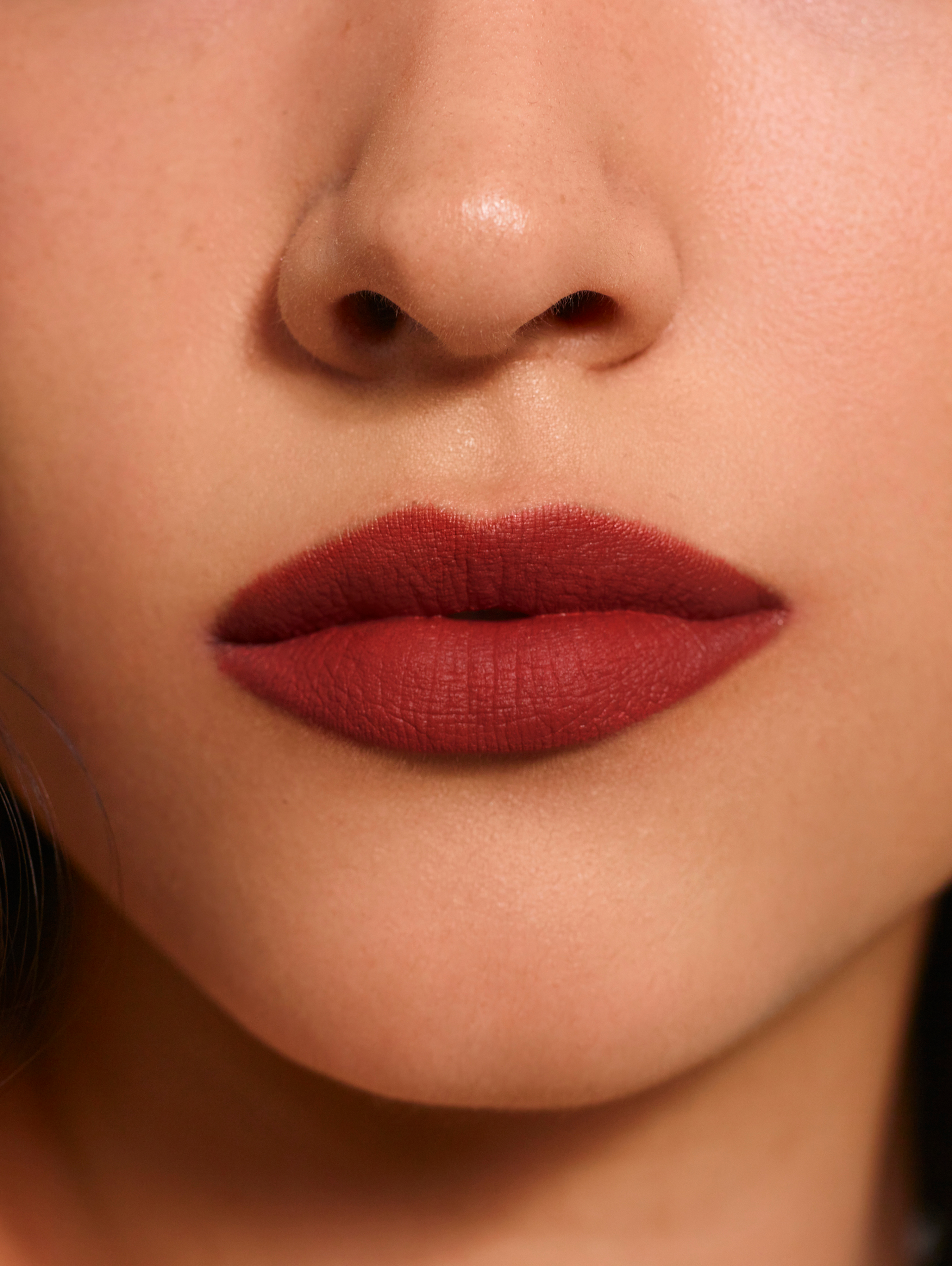 Karina wears Fluffmatte in Major